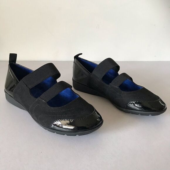 Adrienne Vittadini Barke Patent Comfort Slip-On - Picture 3 of 10